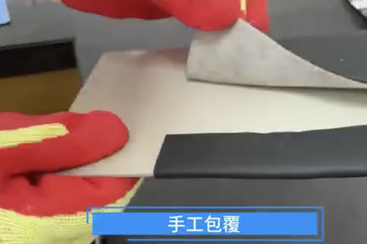 汽車內(nèi)飾包覆膠